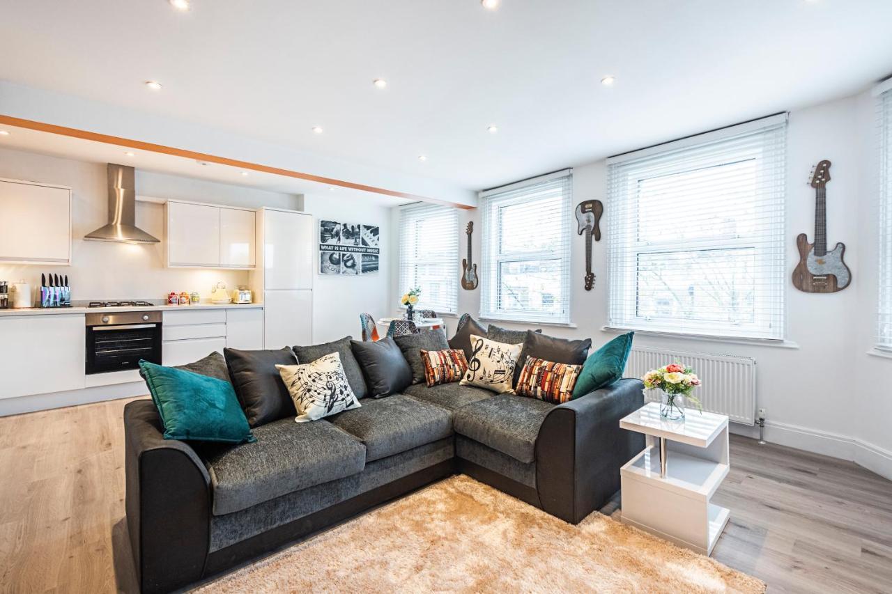 Cozy And Serene Brand-New Flat In Kilburn, London Lägenhet Exteriör bild